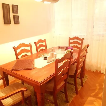 Sara Apartamento